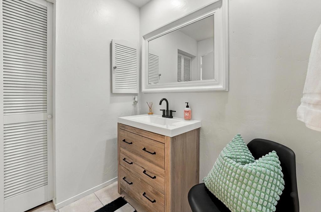 78118 Lago Drive Property Photo 27