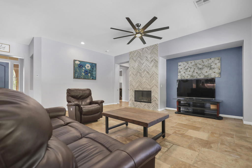 80710 Plum Lane Property Photo 9