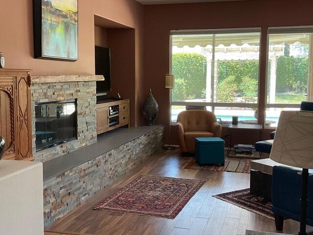 74040 Chinook Circle Property Photo 10