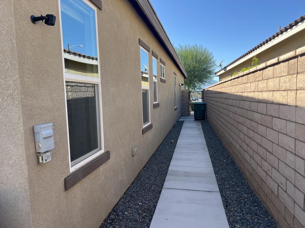 43842 Treviso Drive Property Photo 24