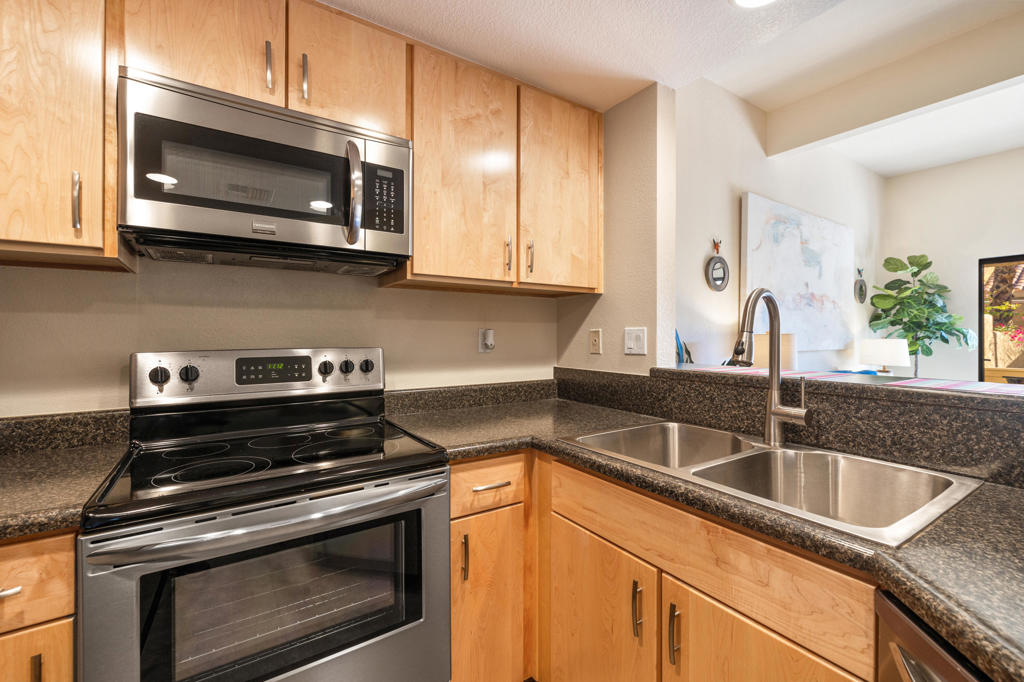 73437 Foxtail Lane Property Photo 16