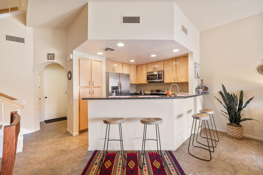 73437 Foxtail Lane Property Photo 17
