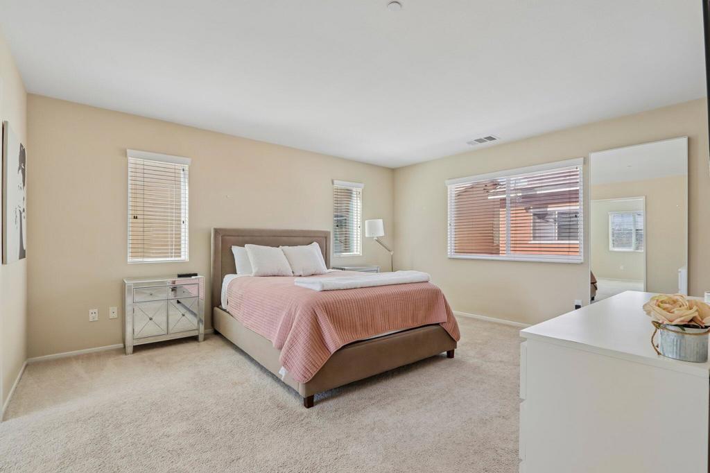 1410 Silverberry Lane Property Photo 19