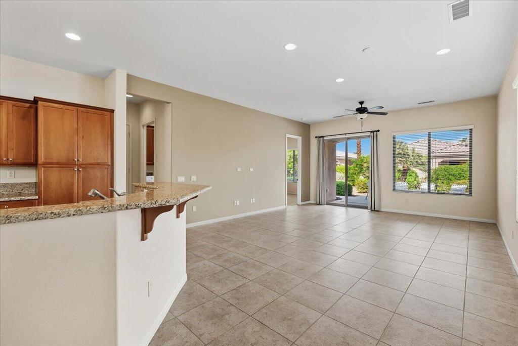 81708 Avenida De Baile Property Photo 10