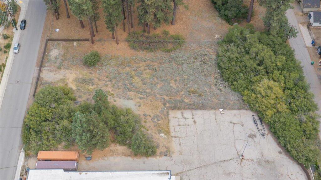 745 Stocker Road Property Photo 8