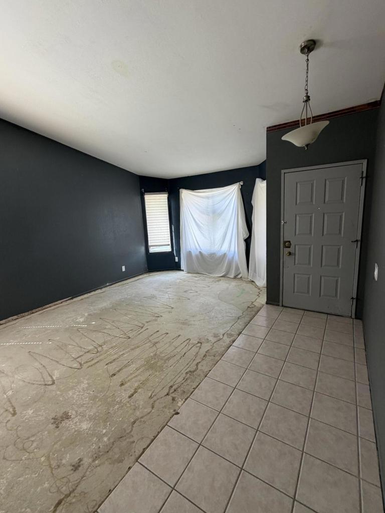 45276 Yale Street Property Photo 4