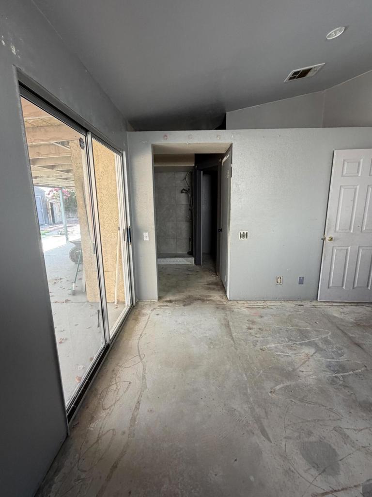 45276 Yale Street Property Photo 11