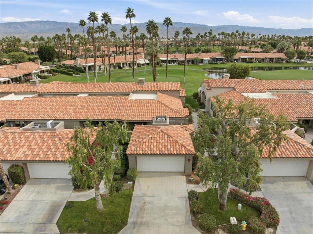 38658 Dahlia Way Property Photo 2
