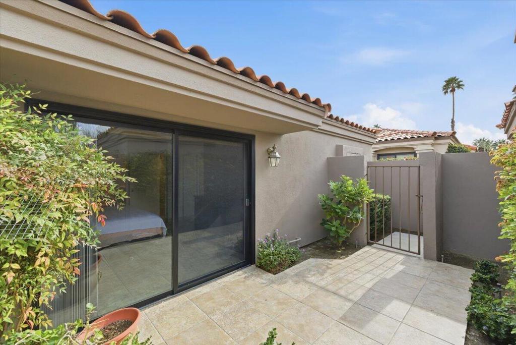 38658 Dahlia Way Property Photo 8
