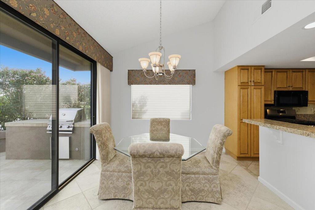 38658 Dahlia Way Property Photo 17