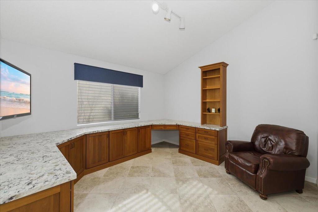 38658 Dahlia Way Property Photo 27