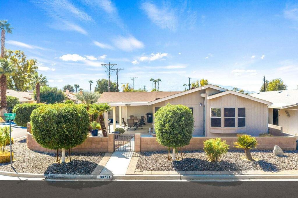 33721 Les Road Property Photo 2