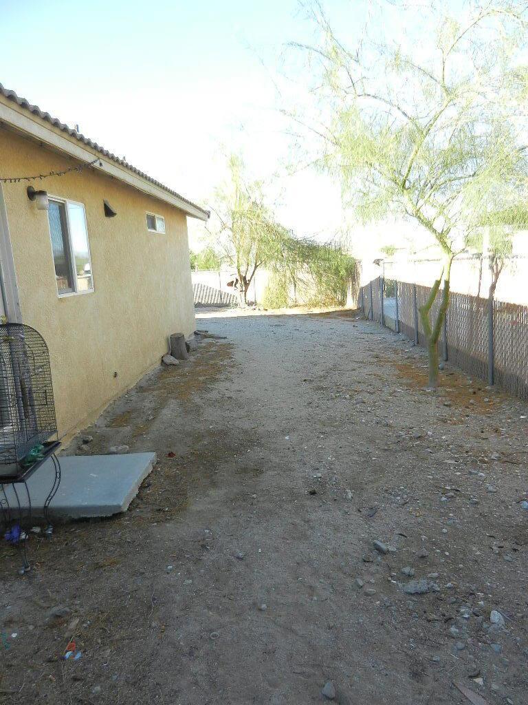 1252 Roselle Avenue Property Photo 29