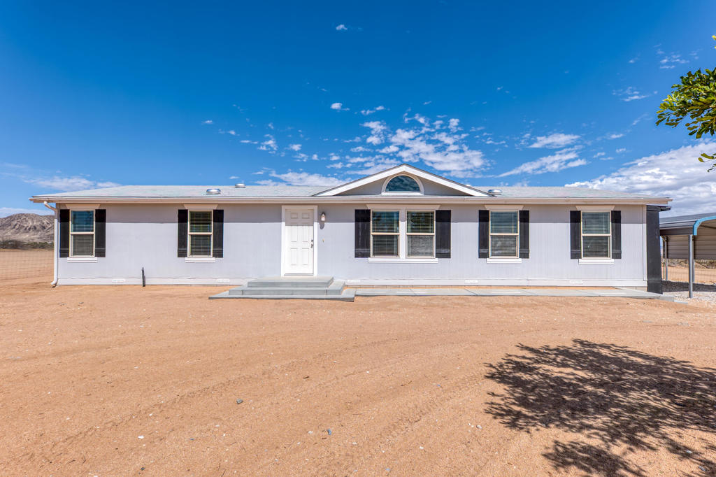 60382 Stearman Road Property Photo 4