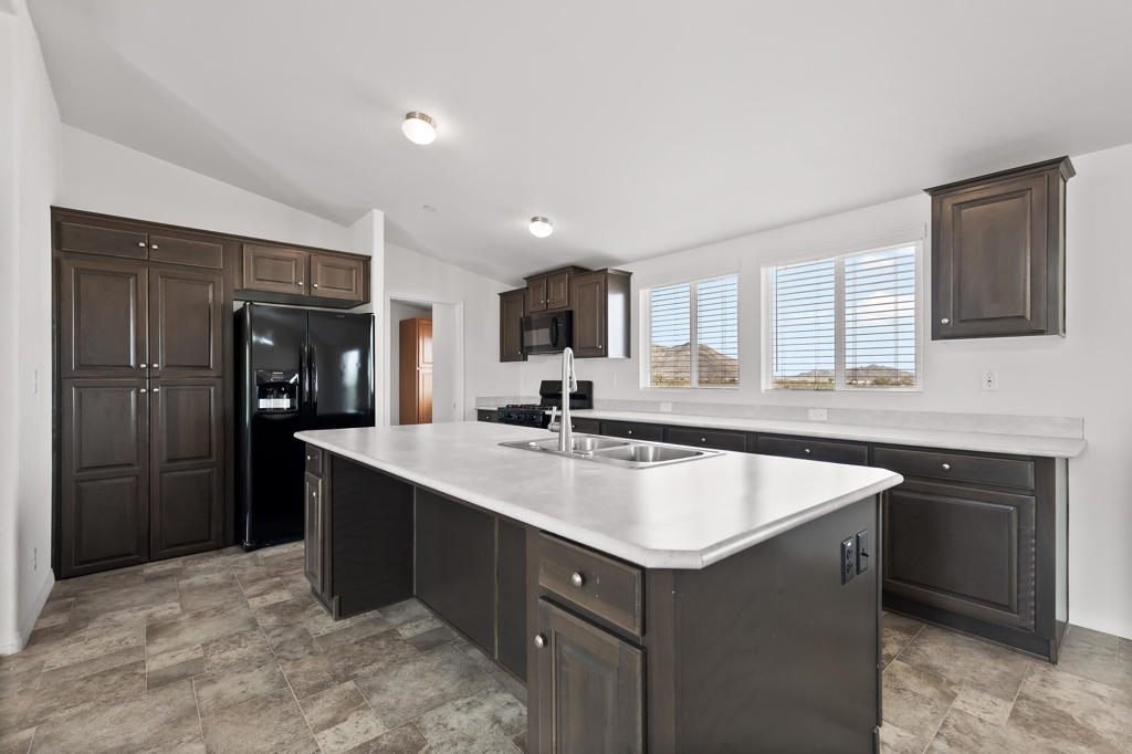 60382 Stearman Road Property Photo 13