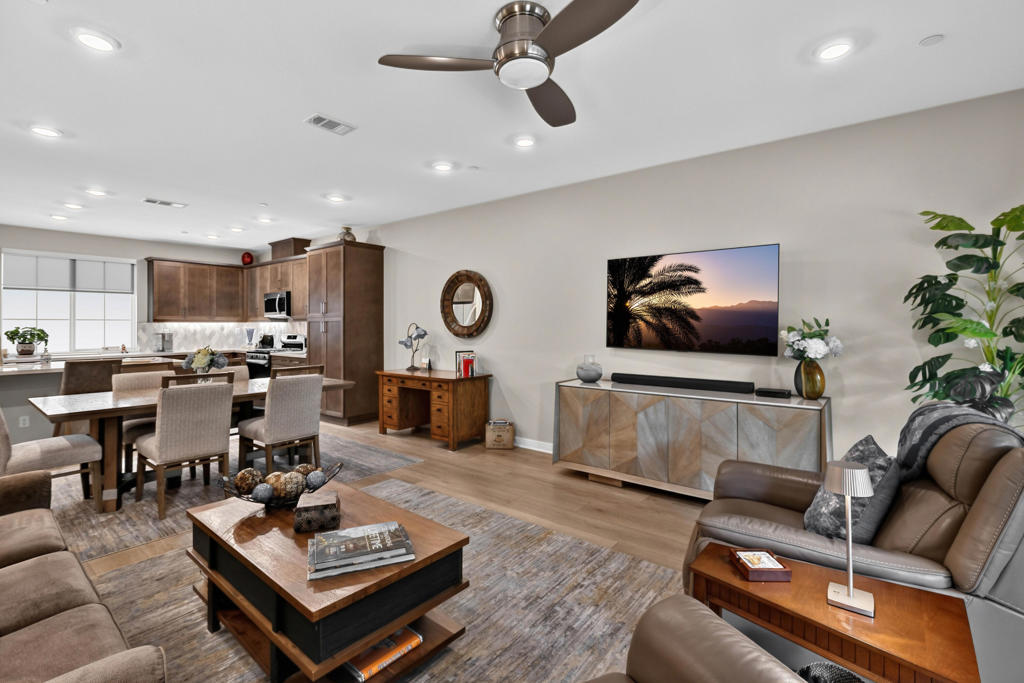 4117 Via Carrara 2 Property Photo 8