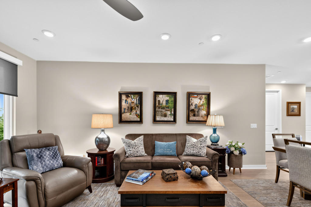 4117 Via Carrara 2 Property Photo 9