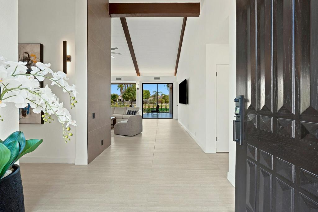 616 Desert West Drive Property Photo 4