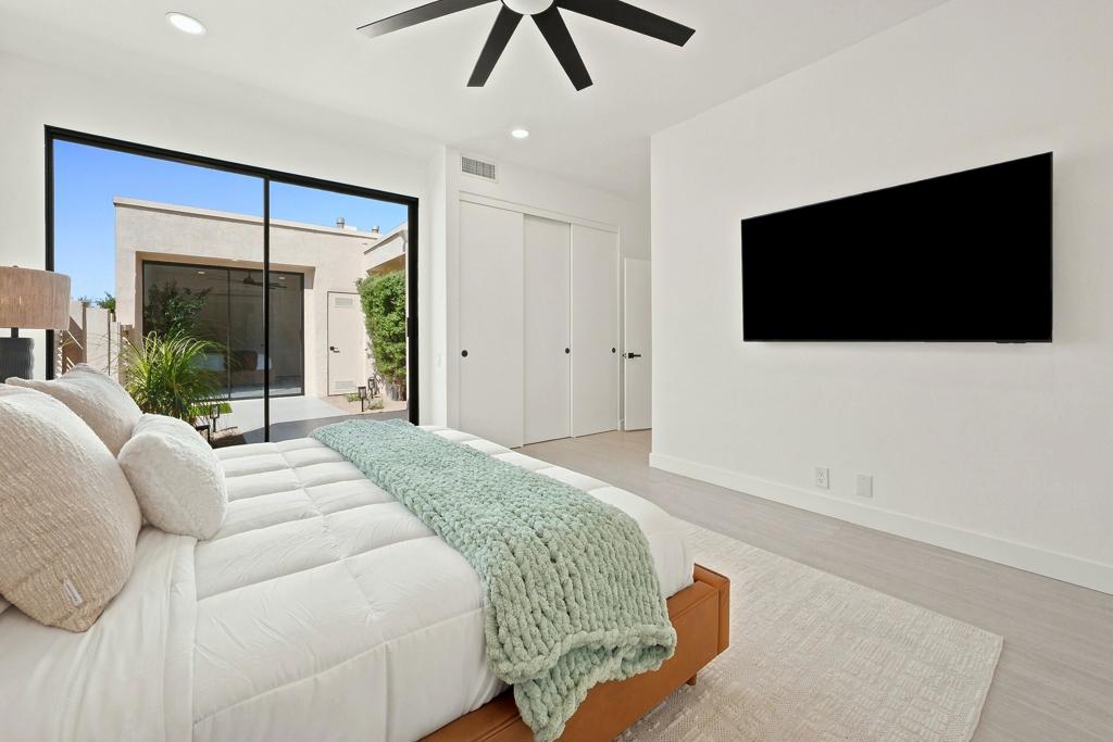 616 Desert West Drive Property Photo 26