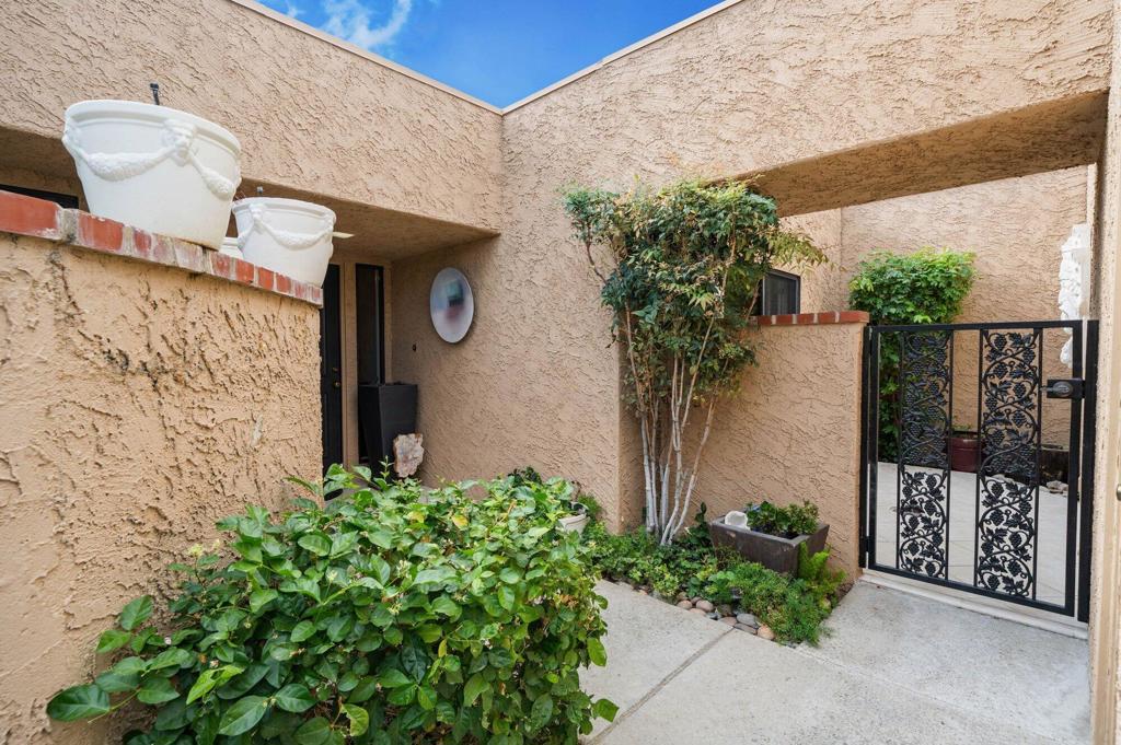73141 Ajo Lane Property Photo 32