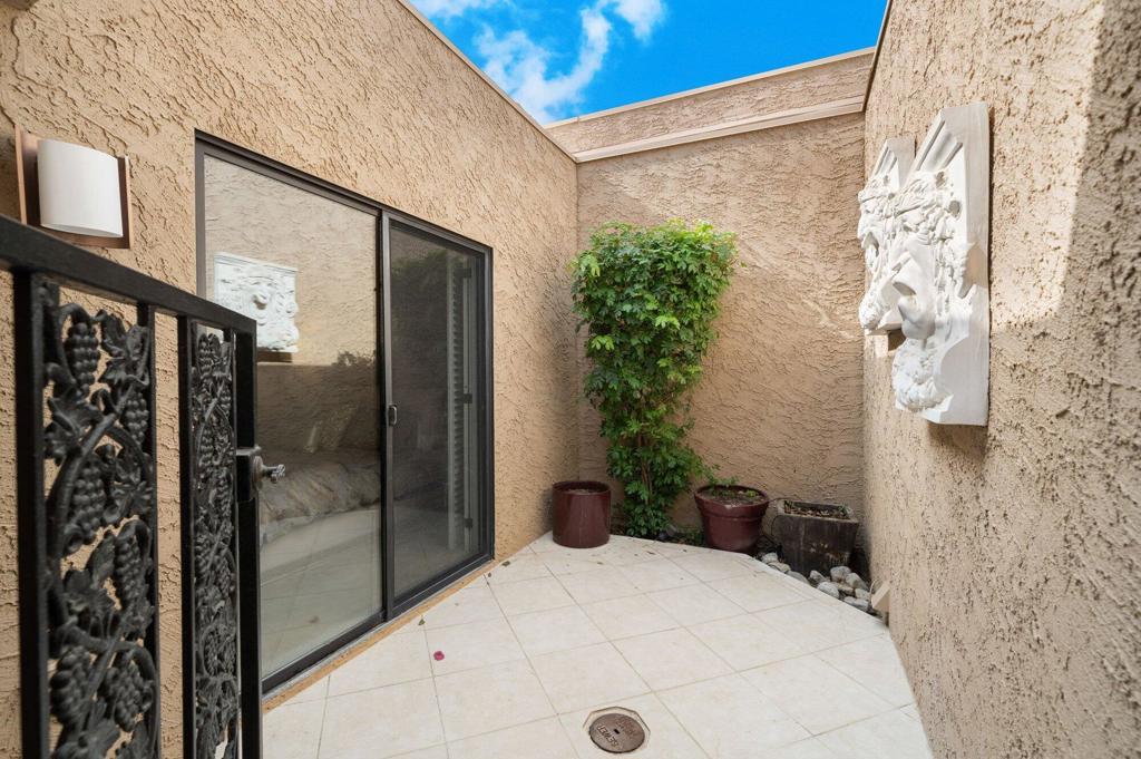 73141 Ajo Lane Property Photo 35