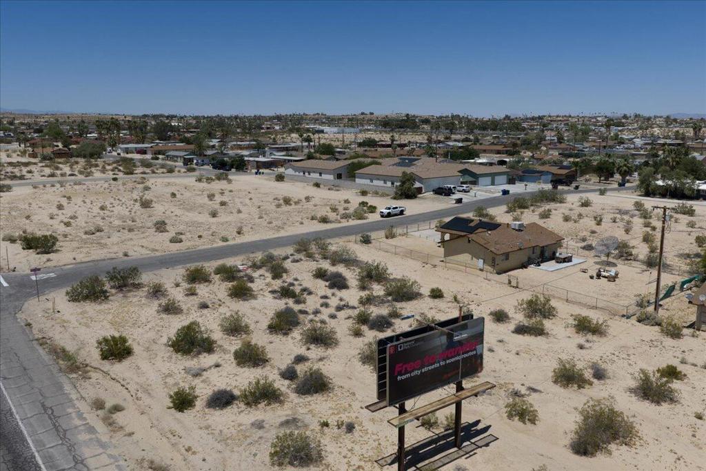 413 Twentynine Palms Highway Property Photo 6