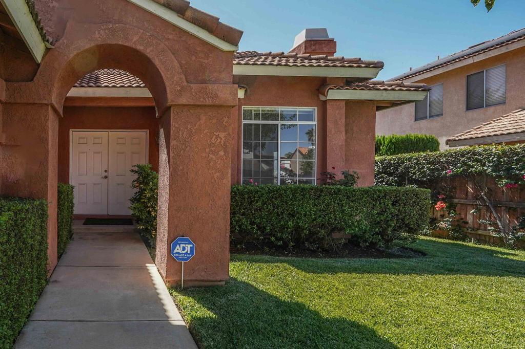 25599 Fruit Tree Street Property Photo 8
