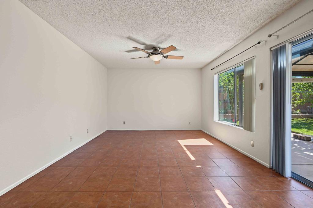 25599 Fruit Tree Street Property Photo 25