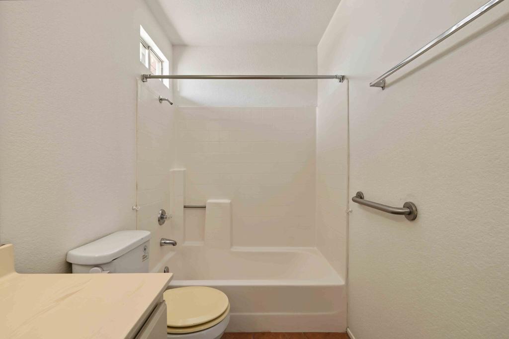 25599 Fruit Tree Street Property Photo 41