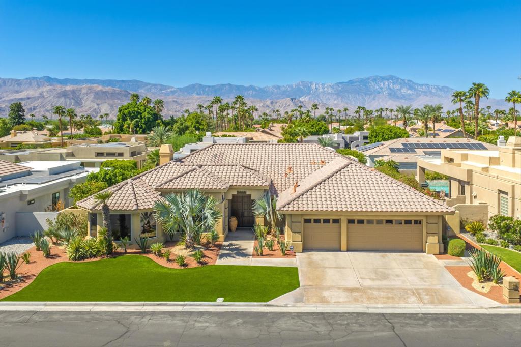 41775 Harrison Drive Property Photo 4