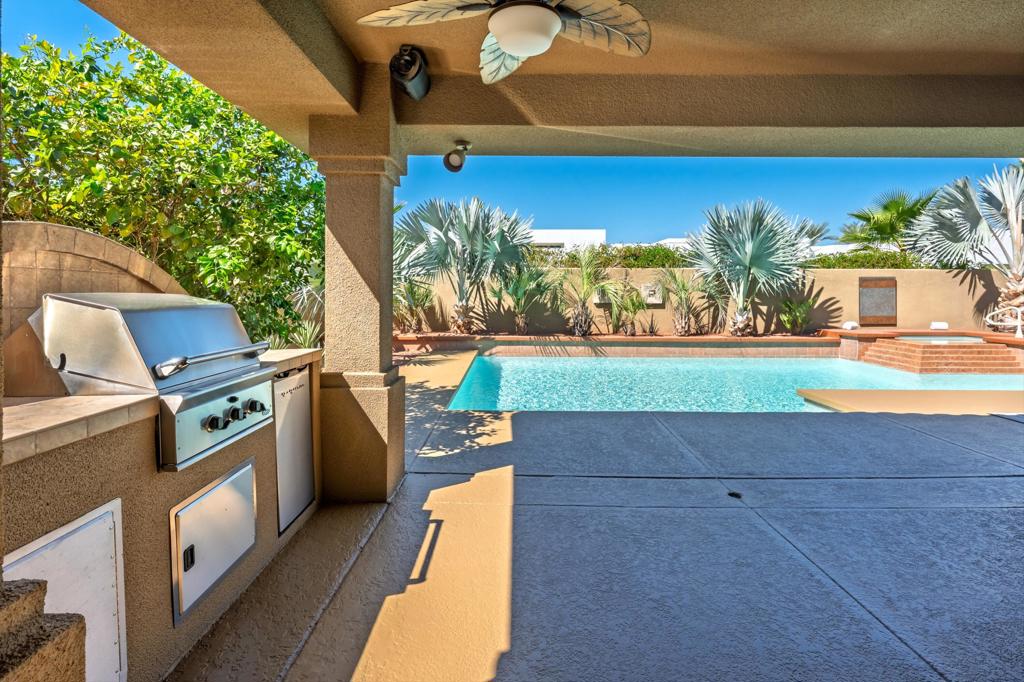 41775 Harrison Drive Property Photo 18