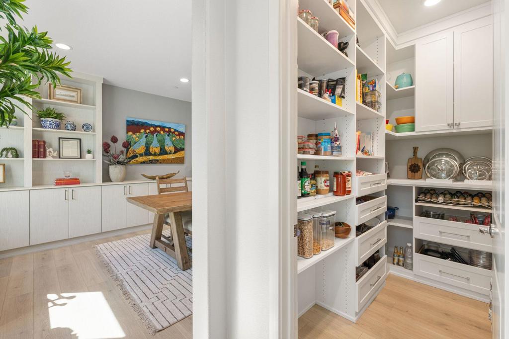81772 Ameno Property Photo 34