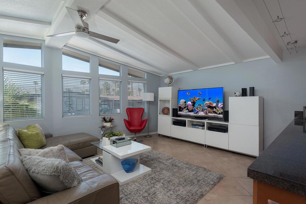 101 Acapulco Street Property Photo 10