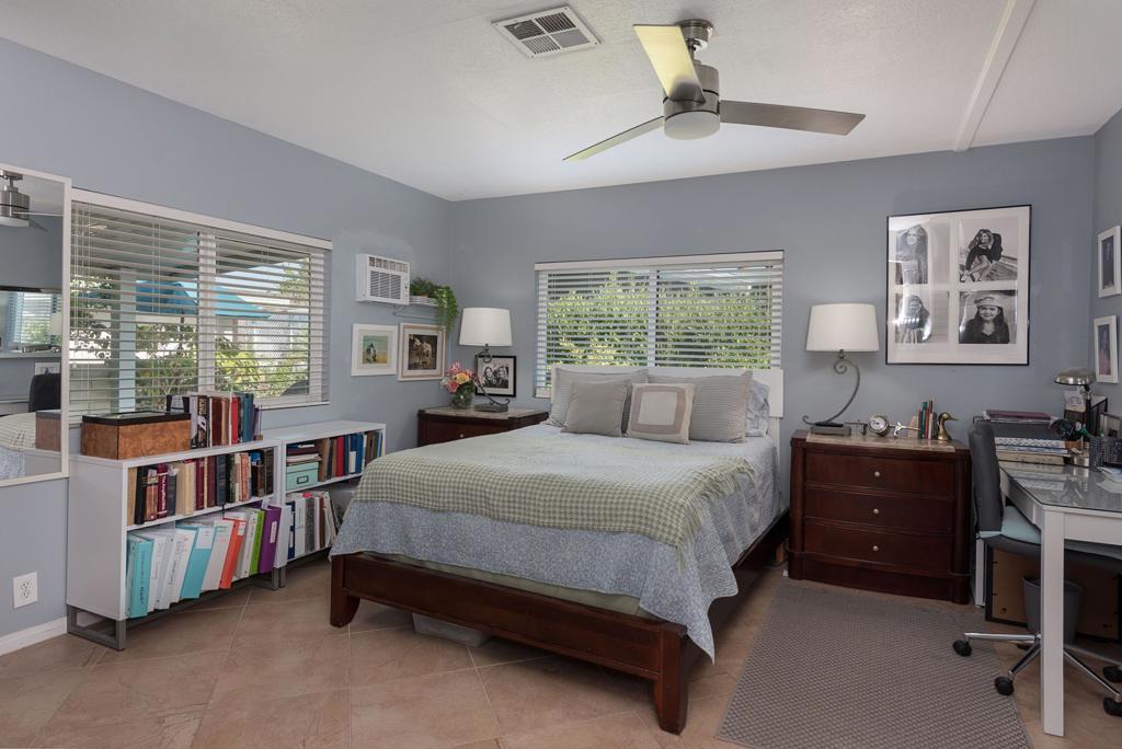 101 Acapulco Street Property Photo 14