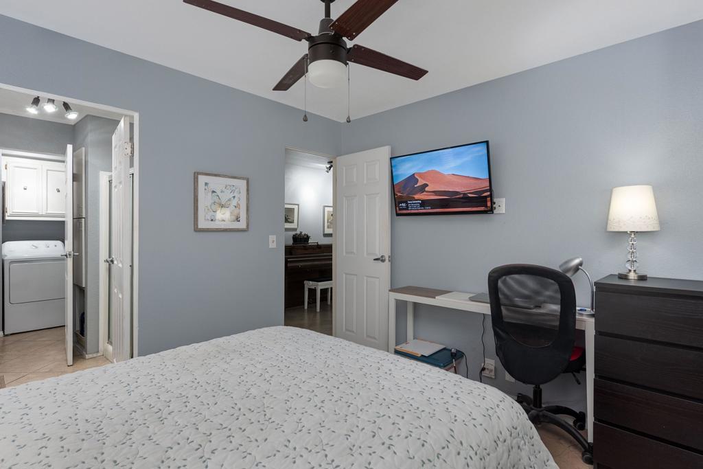 101 Acapulco Street Property Photo 20