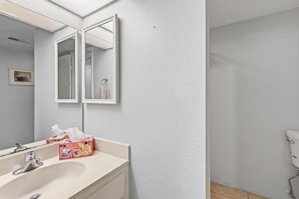 5301 E Waverly Drive 199 Property Photo 27