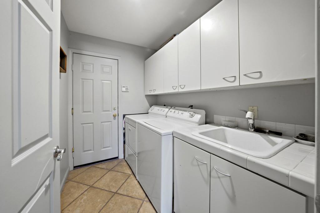 112 Chelsea Circle Property Photo 31