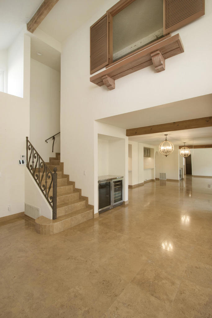 73318 Shadow Mountain Drive B Property Photo 11