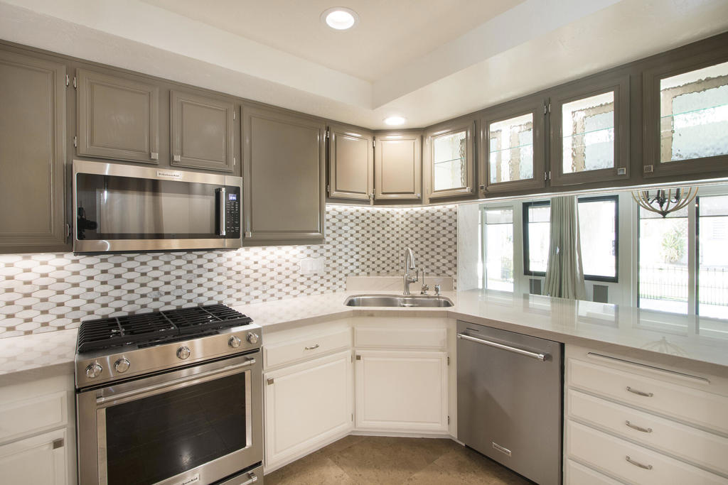 73318 Shadow Mountain Drive B Property Photo 17