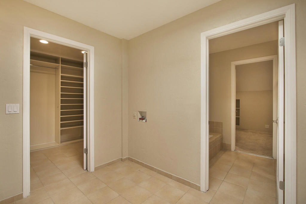 73318 Shadow Mountain Drive B Property Photo 30