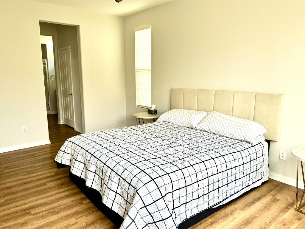 60389 Honeysuckle Street Property Photo 14