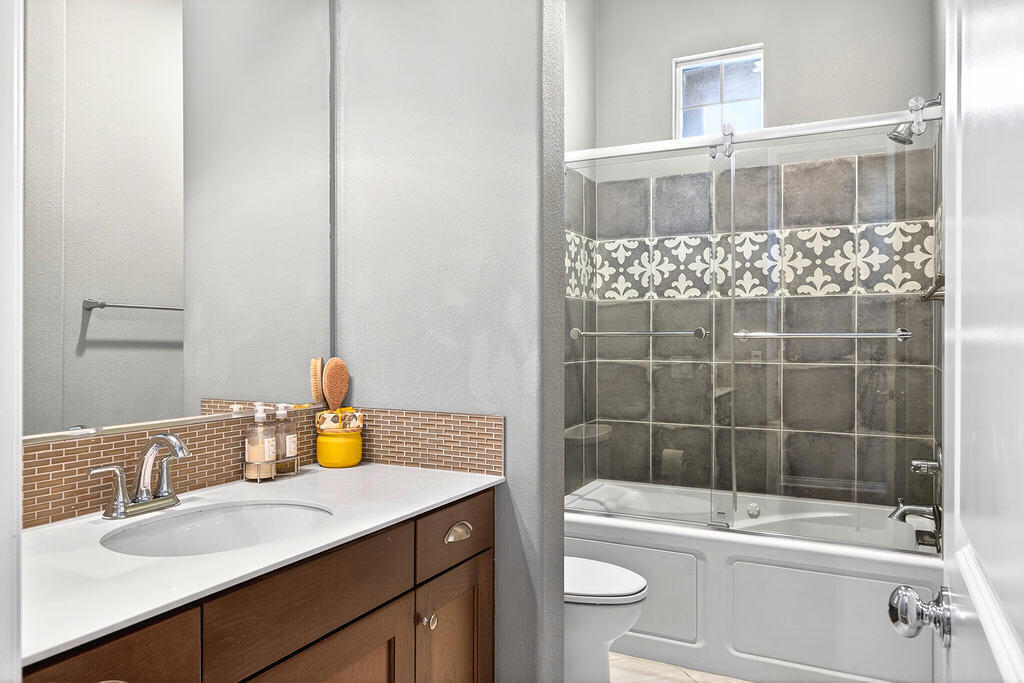 3900 Via Amalfi 2 Property Photo 13