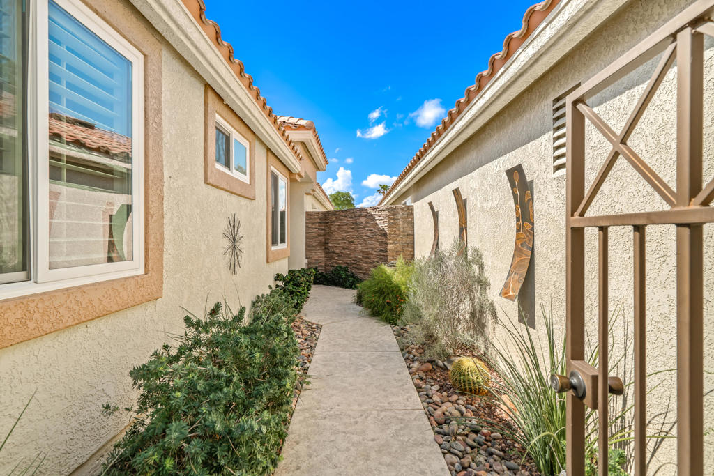 42741 Turqueries Avenue Property Photo 1