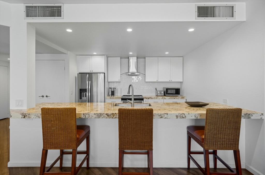 900 Island Drive 109 Property Photo 12