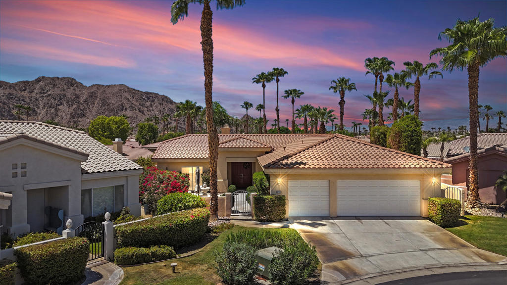 47845 Via Opera Property Photo 1