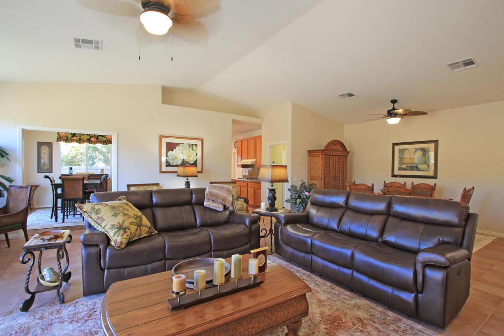 44441 Silver Canyon Lane Property Photo 5