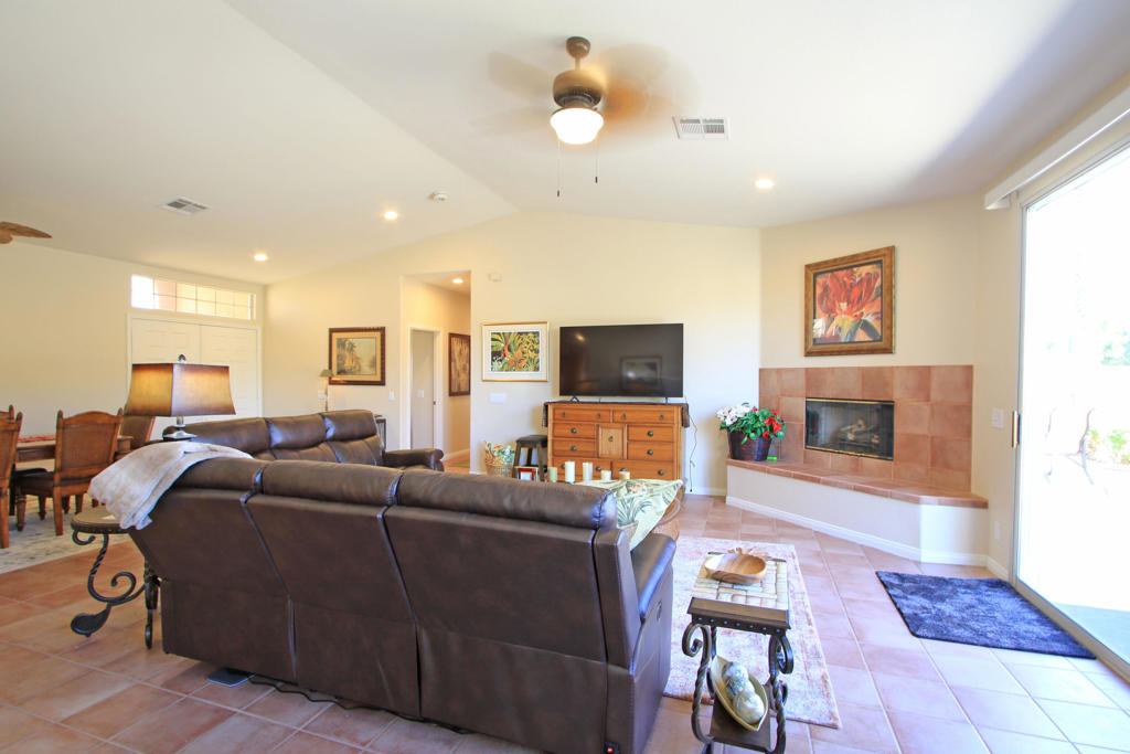 44441 Silver Canyon Lane Property Photo 8