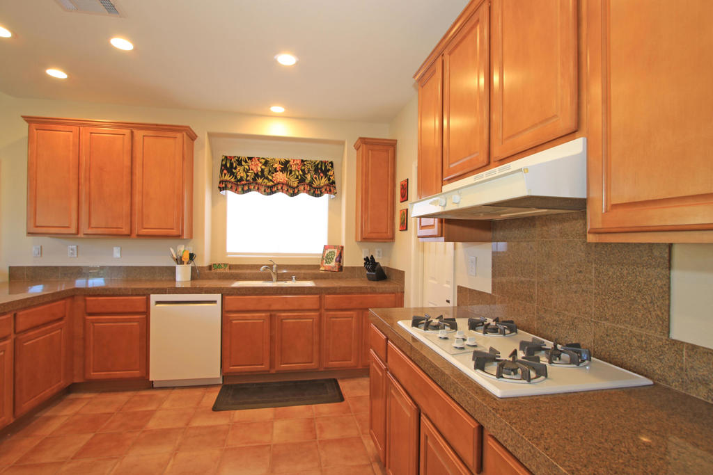 44441 Silver Canyon Lane Property Photo 15