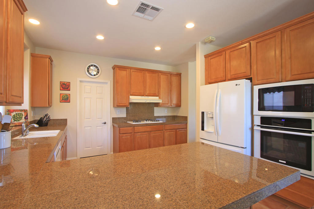 44441 Silver Canyon Lane Property Photo 20