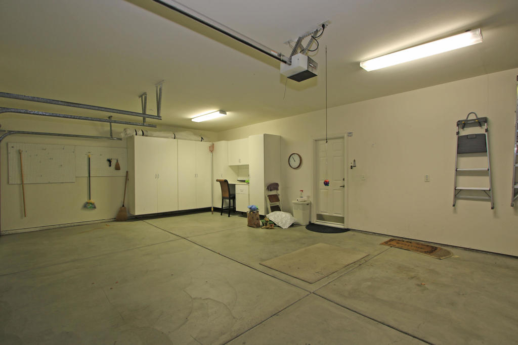 44441 Silver Canyon Lane Property Photo 37